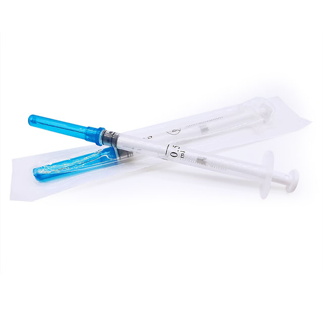 Seringue du0026#39;injection de vaccin en plastique jetable 0,1 ml avec aiguille