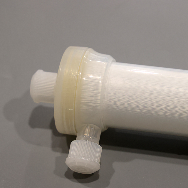 Dialyseur d'hémodialyse sanguine à membrane de dialyse 3M à faible flux et à haut flux