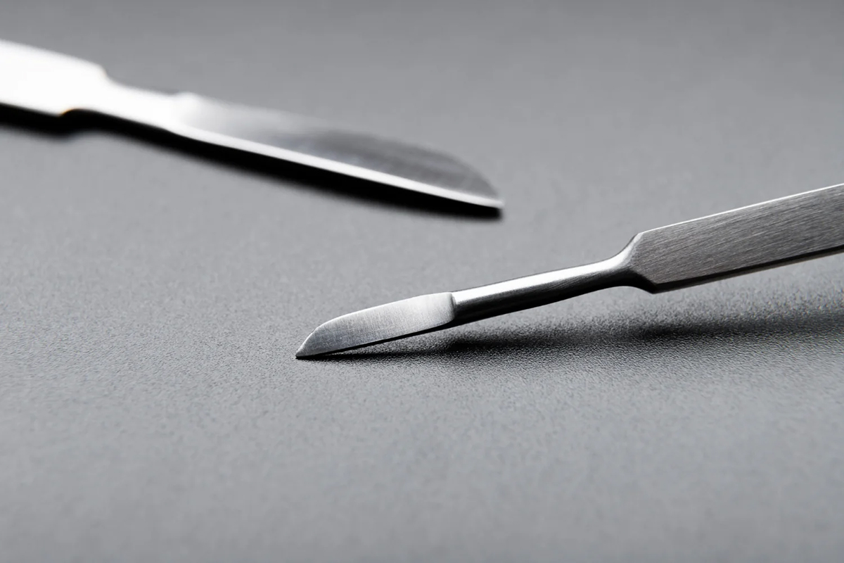 scalpel chirurgical2.jpg