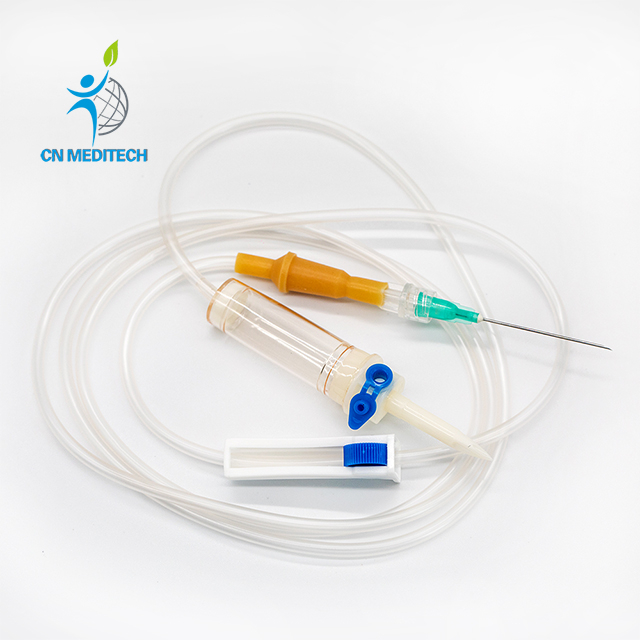 Ensemble de perfusion d'administration IV jetable avec aiguille