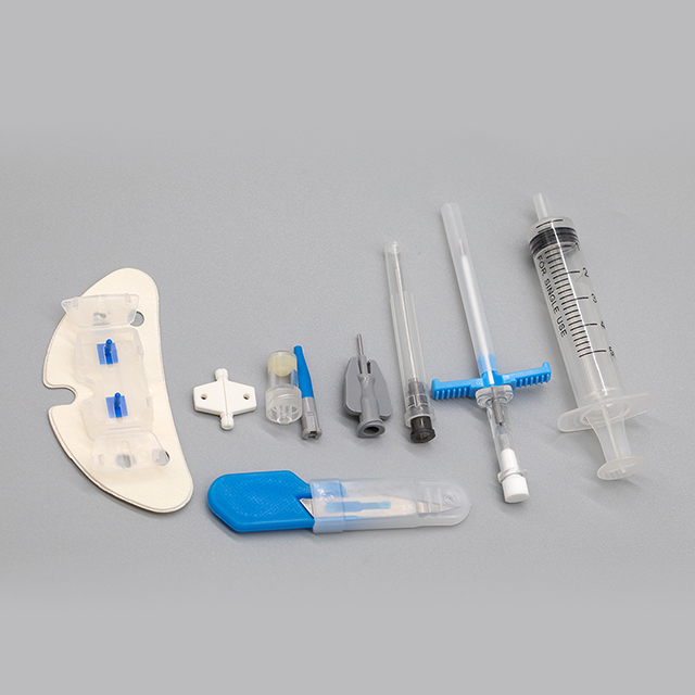 Kit de cathéter Central inséré périphérique de ligne de cathéter PICC en Silicone jetable Kit PICC