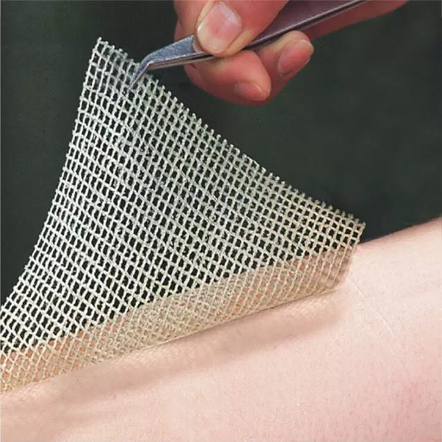 Écouvillons stériles jetables de gaze de paraffine de coton de 100% pour l'usage médical
