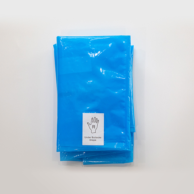 Kits obstétricaux jetables chirurgicaux Kit de livraison jetable personnalisé avec drap de naissance chirurgical