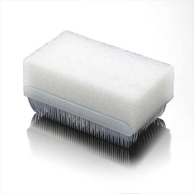 640-Brosse &agrave; main (2)