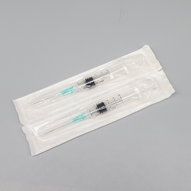 Seringue jetable à désactivation automatique de 5 ml