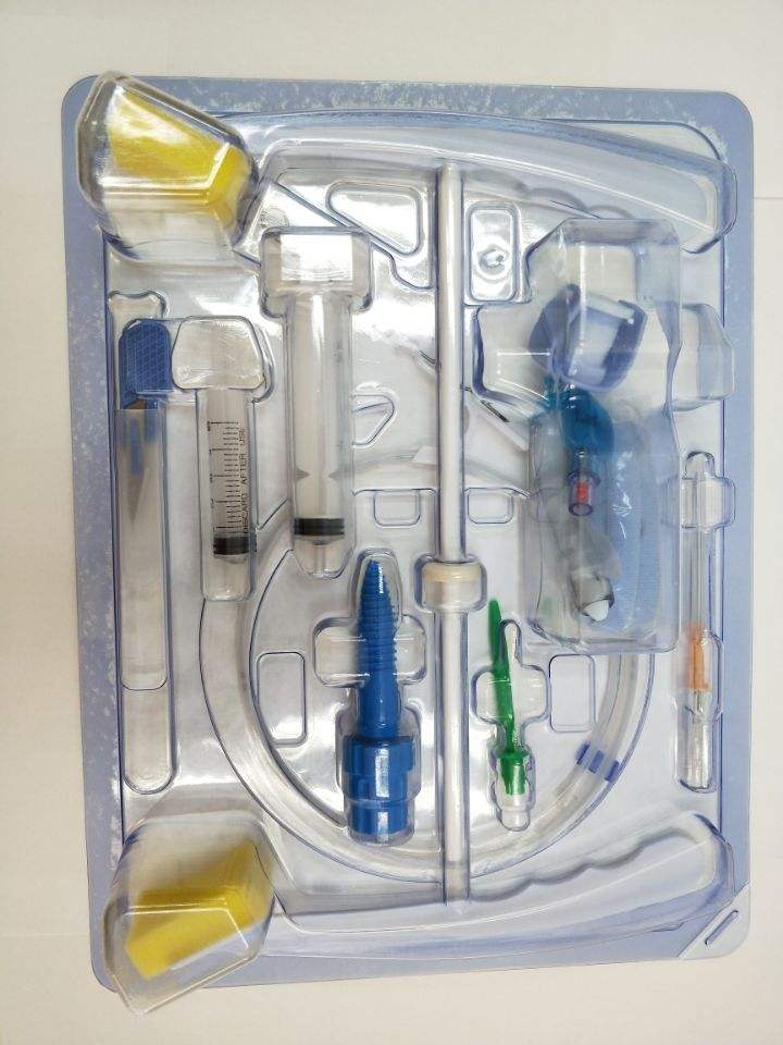 Kit de trachéotomie stérile jetable pour opération de trachéotomie clinique