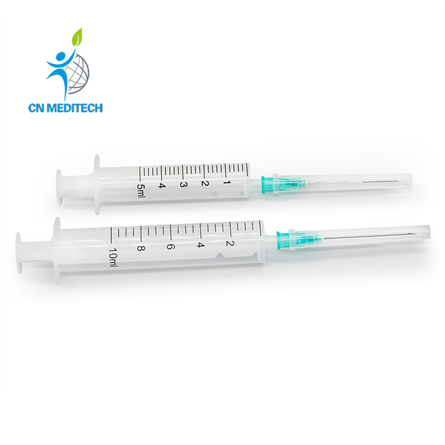 Seringue d'injection Luer Slip jetable en deux parties avec aiguille