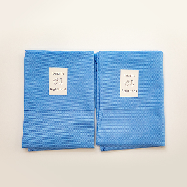 Kits obstétricaux jetables chirurgicaux Kit de livraison jetable personnalisé avec drap de naissance chirurgical