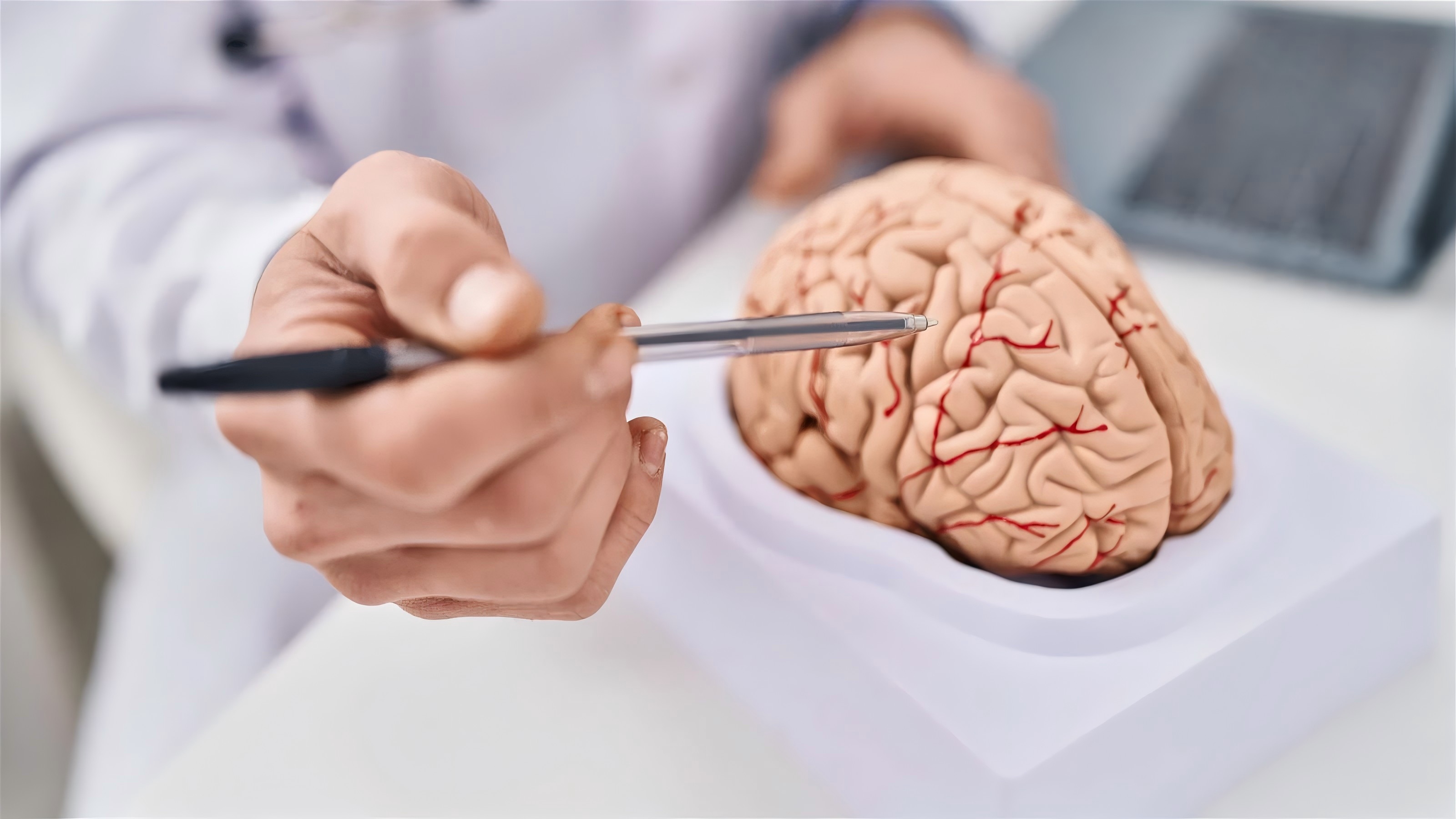 drain ventriculaire externe