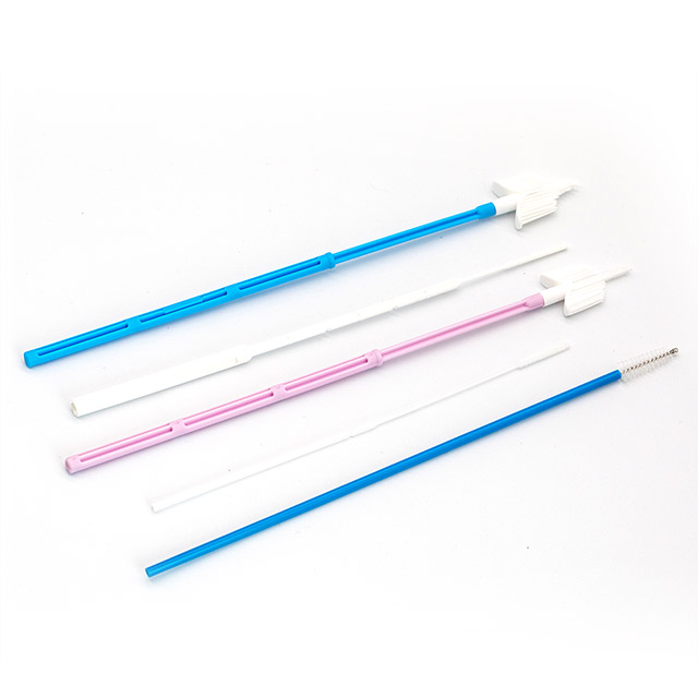 Brosse cervicale du0026#39;écouvillon de test de diagnostic gynécologique médical pour lu0026#39;examen des femmes