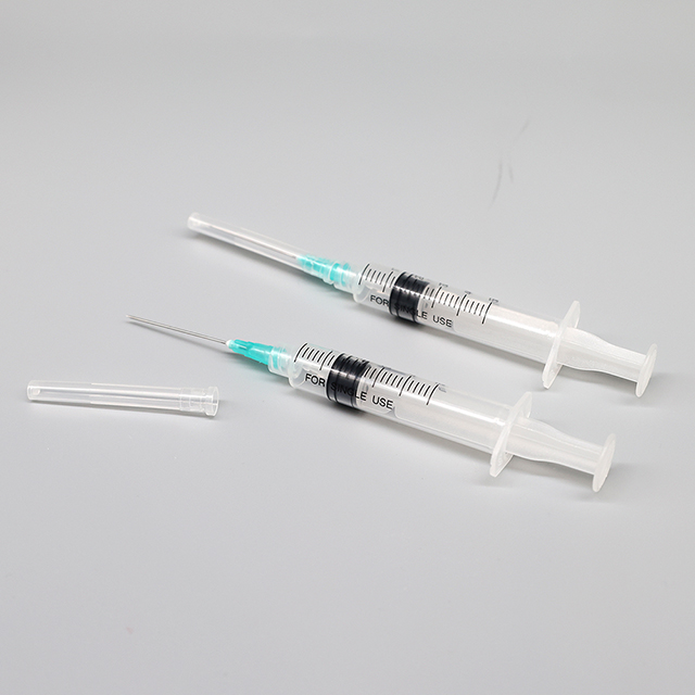 Seringue jetable à désactivation automatique de 5 ml