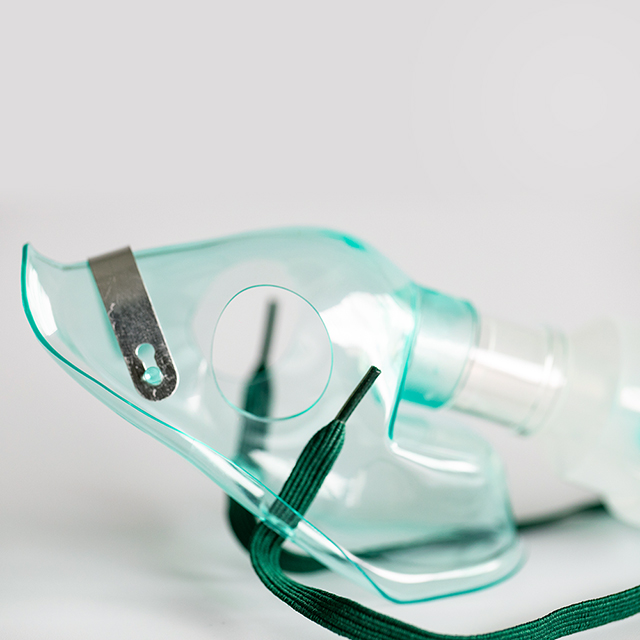 Masque nébuliseur pédiatrique jetable médical avec tube à oxygène