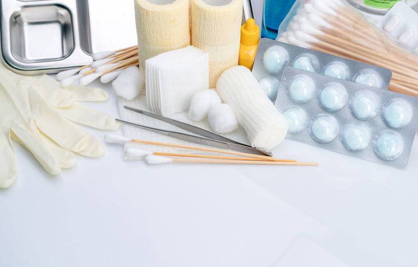 quelles-fournitures-sont-n&eacute;cessaires-pour-soigner-les-plaies-img